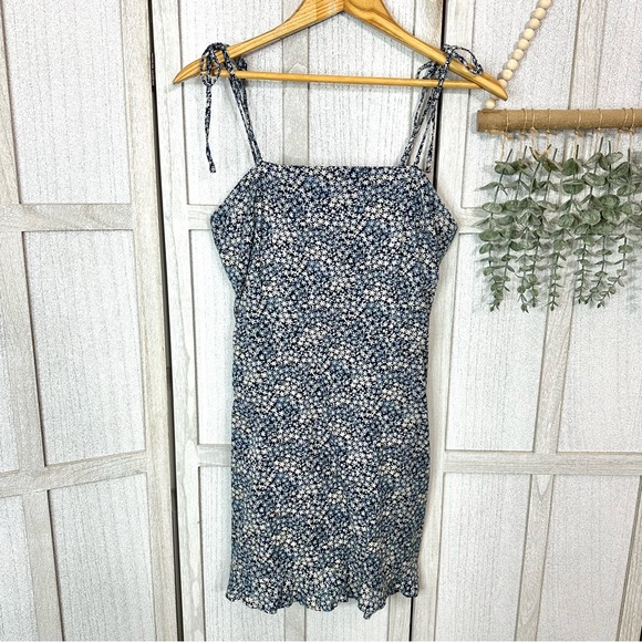 Abercrombie & Fitch Floral Daisy Tie Strap Ruffle Mini Dress Prairie Boho Blue M - Picture 3 of 9